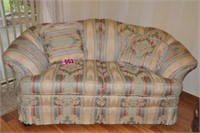 Overstuffed uphol. loveseat, Cochrane Furniture Co