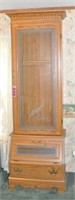 Oak 8-gun step-back gun cabinet w/ glass door