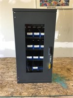 Metal Storage Cabinet with locking door