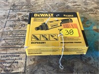 DeWalt Inline screwdriver battery power