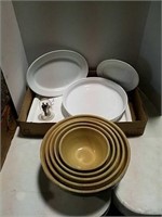 2 boxes old mixing bowl set, CorningWare and