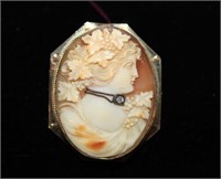 Antique 14kt yellow gold Pendant/Broach Cameo