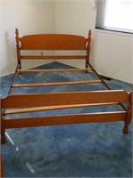 Full size Maple bed