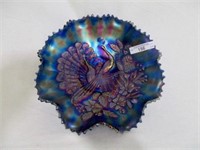 Nwood 8 1/2" blue Peacocks ruffled bowl w/electric