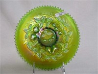 Nwood 9" elec. green Three Fruits plate w/plain