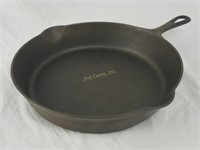 Griswold No 9 Cast Iron Skillet 710 Smooth Bottom
