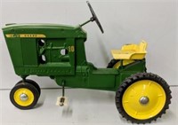 JD 10 Pedal Tractor to Restore
