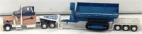 DCP Kinze 1/64 Semi & Lowboy w/1050 Auger Wagon