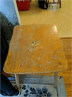 LR- Vintage Child's Table