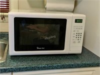 K- Magic Chef Microwave