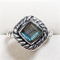 $220 S/Sil Labradorite  Ring