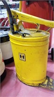 International Harvester gear oil lubster