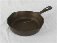 Griswold No 4 Skillet 7" Cast Iron Smooth Bottom