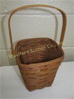 Longaberger - small peg basket