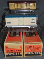 Clean Boxed Lionel 813 & 814R Freight Cars