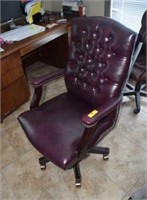 TALL BACK OFFICE CHAIR ON CASTERS