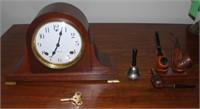 MANTLE CLOCK WITH KEY AND TOBACCO PIPES