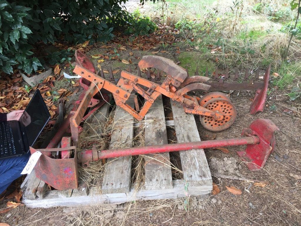 Farm, Shop & Collectibles / Jerry & Barb Fischer Estate