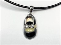 $160 Silver Onyx and CZ Pendant Necklace (app 3g)