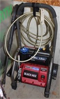 Black Max elec pressure washer, 1700 PSI, 1.2 GPM