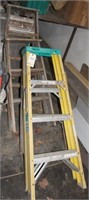 Werner 4' fiberglass step ladder and 3 short wdn