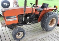 Allis Chalmers 5020 Compact Diesel Tractor