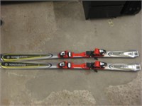 ROSIGNOLL 160 CUT 10.5 DOWNHILL SKIS SET