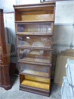 Vintage lawyer bookcase (8 sections - comes apart)