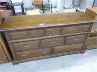Chest of drawers w/ mirror