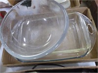 Glass dishes (1 Pyrex - 1 Anchor Hocking)