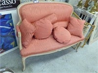 Vintage settee w/ pillows