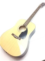 Fender Acoustic Guitar In Soft Case