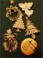 Novelty Brooches