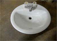 Glacier Bay Sink w/ Faucet