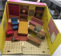 Vintage Barbie Fold-Up Dream House