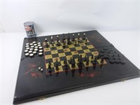 Jeu de dames, échecs et backgammon en bois laqué