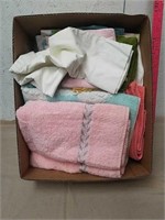 Group of bath towels, hand towels, washcloths and
