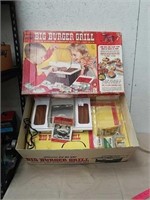 Vintage Kenner s Big Burger Grill playset in