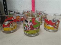 8 collectible Garfield McDonald's glass mugs