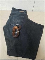 DKNY jeans size 34 x 32 with belt Nice condition