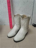 Kids cowgirl boots