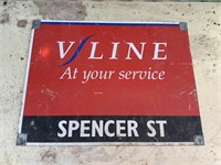 VLINE SPENCER ST SIGN