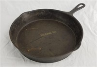 9" Cast Iron Skillet Unmarked No 8 Heat Ring