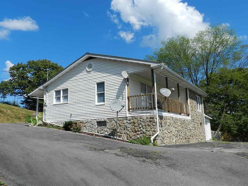 Lake Home in the Country Dickenson County, VA