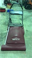Minuteman MPV31 floor vacuum