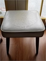 Vintage Super cute white stool approx 14 inches