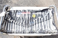 Wrench Set - 22 pc, Standard & Metric
