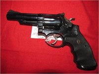 Smith and Wesson Model 19 357 Mag