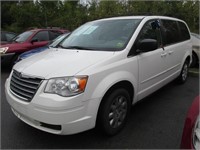 2010 Chrysler Town and Country 2A4RR4DEXAR344284