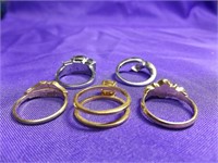 FIVE COCKTAIL RINGS